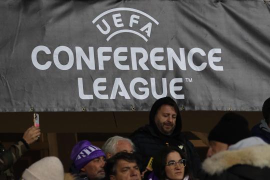 Losanna-Fiorentina, la designazione arbitrale: dirige il belga Lothar D'hondt