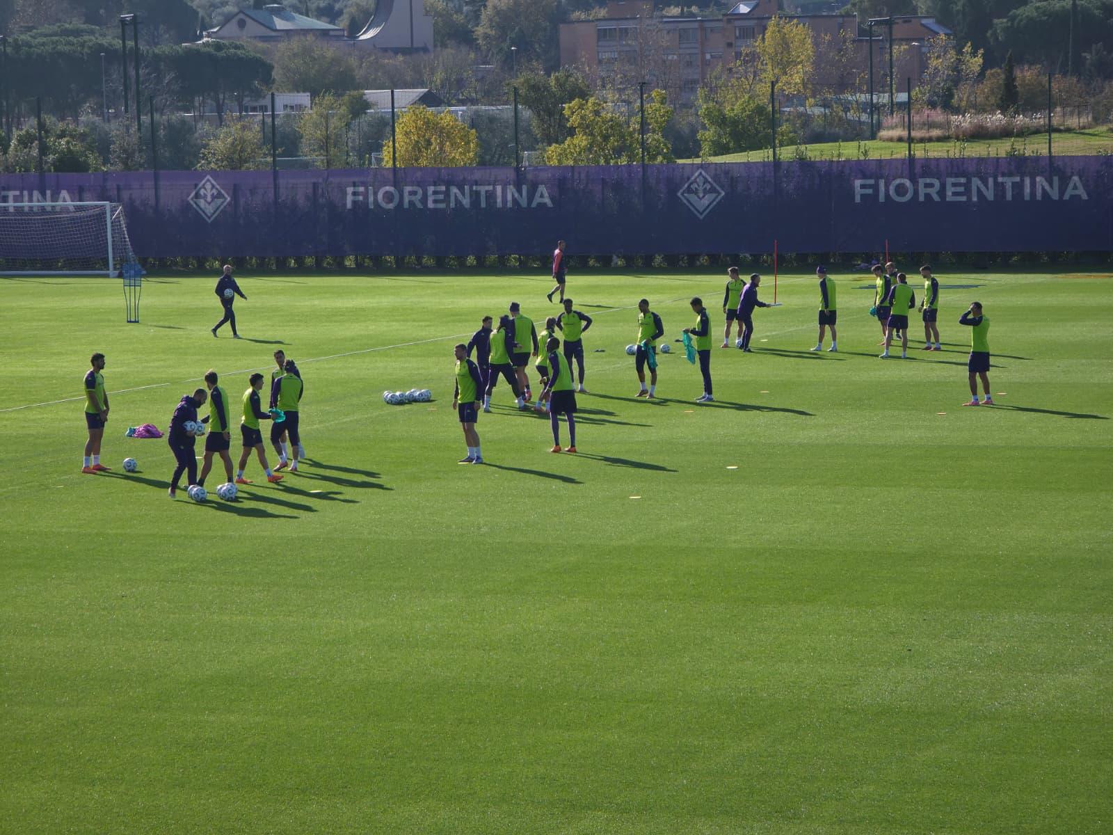Rifinitura al Viola Park: out Gosens, Dodo e Piccoli. C'è Kouame in gruppo